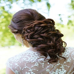 Elegant bridal hairstyling and wedding hair design in Hyderabad by Makeover by Farhaa